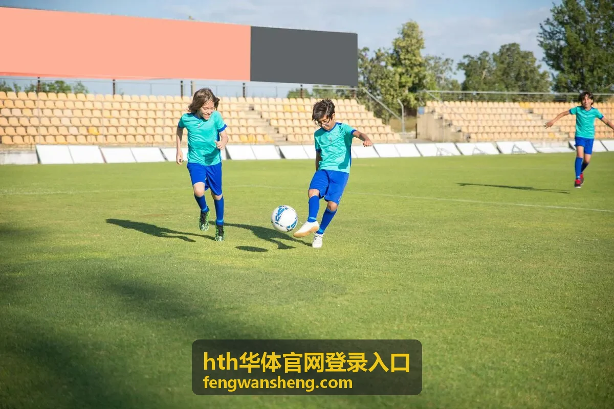 hth华体官网登录入口 城市业余联赛执行现场